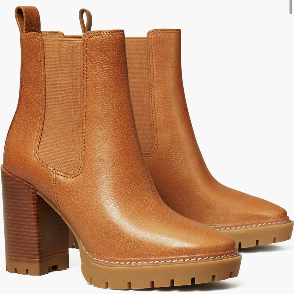 Tory Burch Chelsea 70mm lug bootie